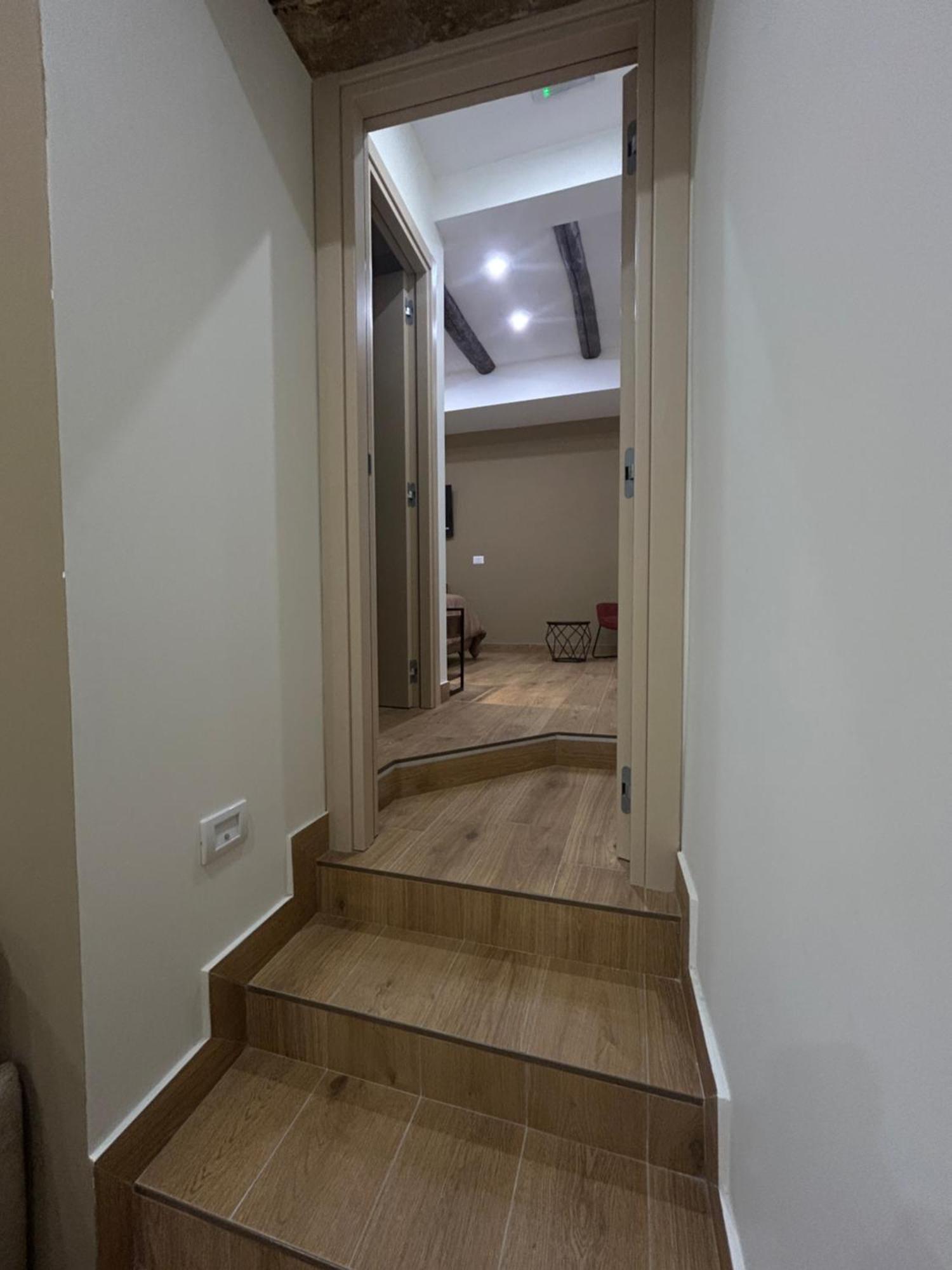 Somnia Luxury Rooms Neapol Zewnętrze zdjęcie