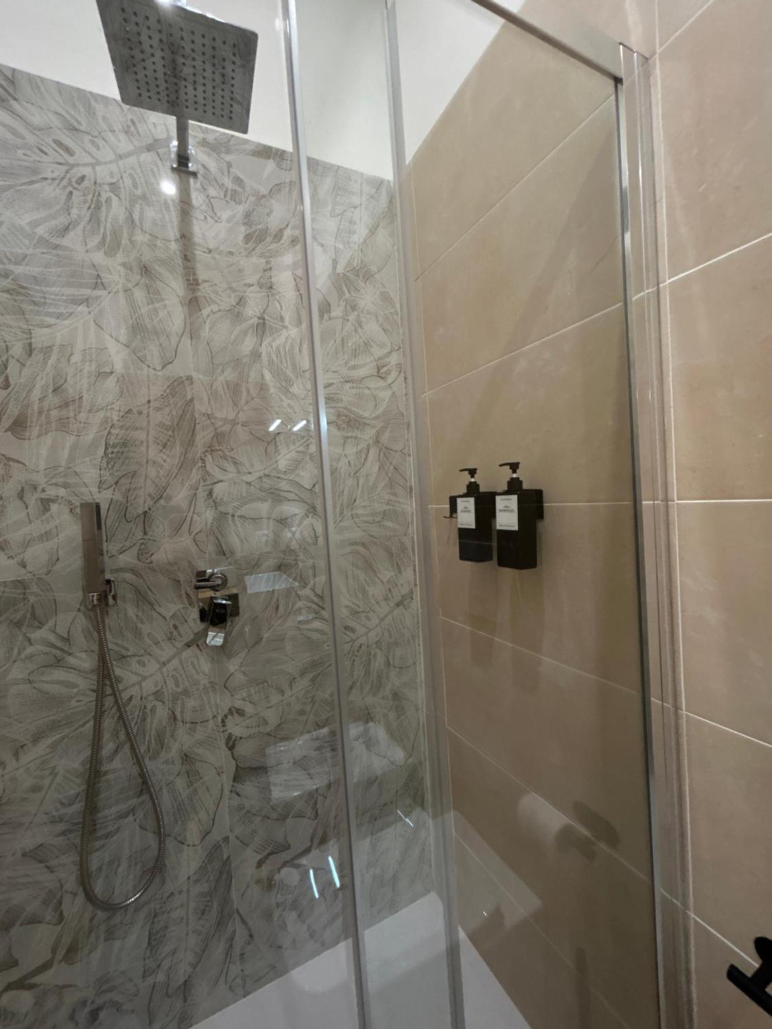 Somnia Luxury Rooms Neapol Zewnętrze zdjęcie