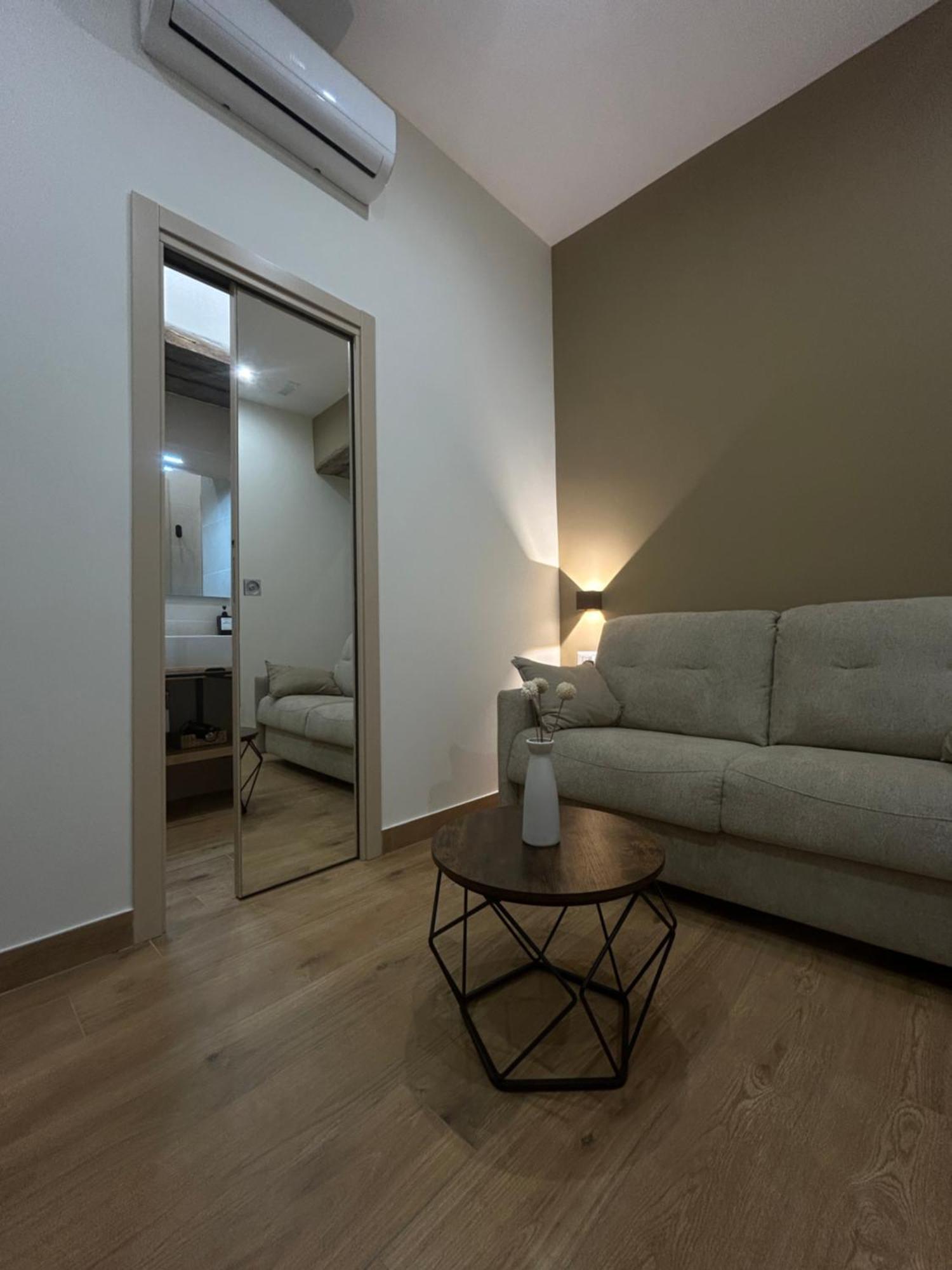 Somnia Luxury Rooms Neapol Zewnętrze zdjęcie